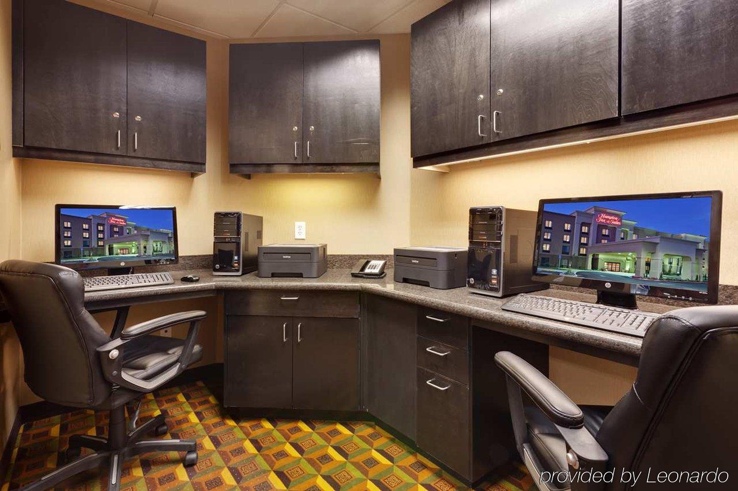 Hampton Inn & Suites Fresno - Northwest Herndon Facilities photo